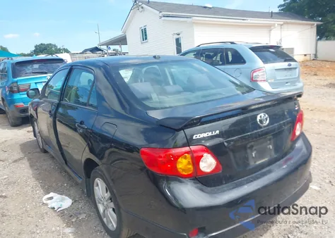 2010 Toyota Corolla S z USA, uszkodzony, nr VIN 2T1BU4EEXAC438959